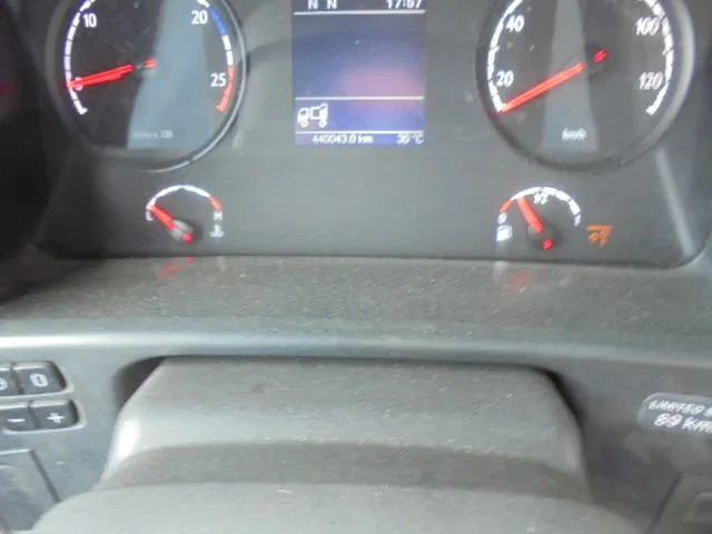 Hook lift truck, Crane truck Scania P400 6X2: picture 19