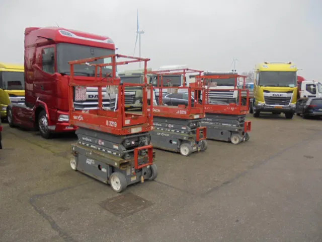 Skyjack SJ III 3219 - Scissor lift: picture 2 Skyjack SJ III 3219 - Scissor lift: picture 2