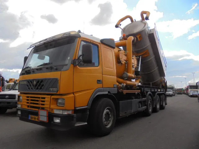 Terberg FM 1850 8X4 TRIPLE NL TRUCK - Vacuum truck: picture 1 Terberg FM 1850 8X4 TRIPLE NL TRUCK - Vacuum truck: picture 1