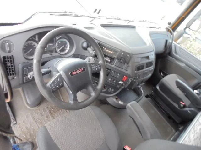 Tractor unit DAF XF 440: picture 9