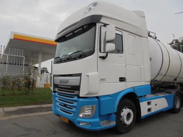 DAF XF 440 SUPER SPACE CAB NL TRUCK - Tractor unit: picture 1 DAF XF 440 SUPER SPACE CAB NL TRUCK - Tractor unit: picture 1