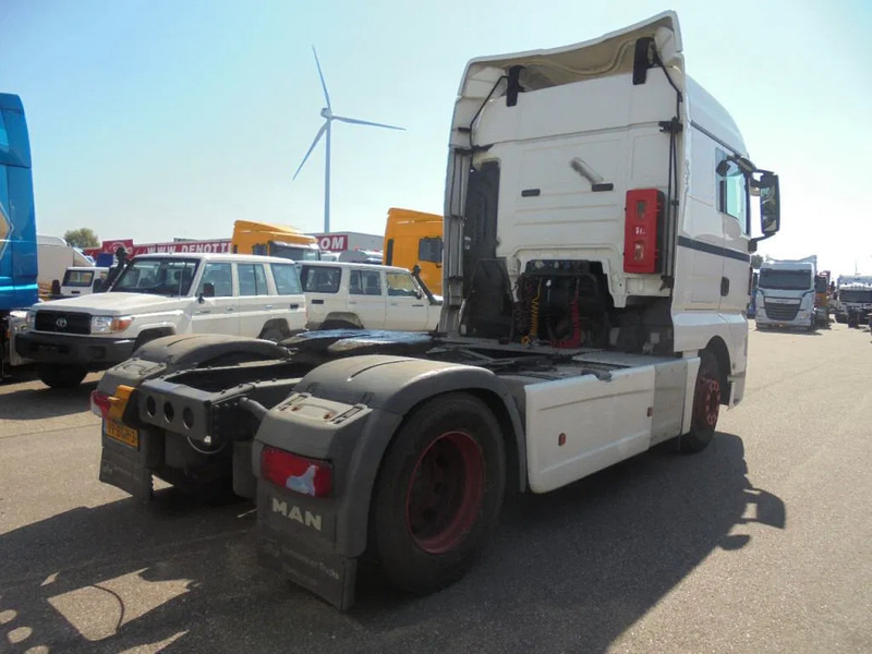 MAN TGX 18.400 - Tractor unit: picture 5 MAN TGX 18.400 - Tractor unit: picture 5