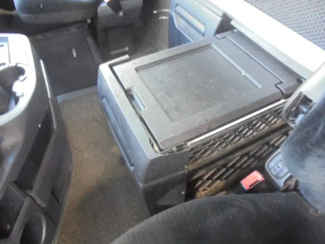 Tractor unit Mercedes-Benz Actros 1842 LS ENGINE NOT OK: picture 14 Tractor unit Mercedes-Benz Actros 1842 LS ENGINE NOT OK: picture 14