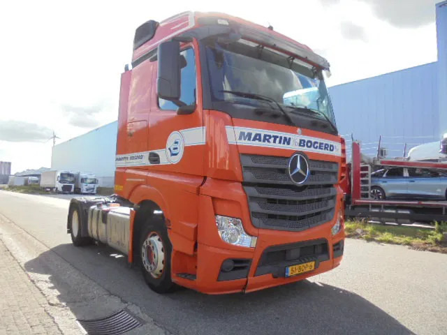 Mercedes-Benz Actros 1842 LS ENGINE NOT OK - Tractor unit: picture 3 Mercedes-Benz Actros 1842 LS ENGINE NOT OK - Tractor unit: picture 3