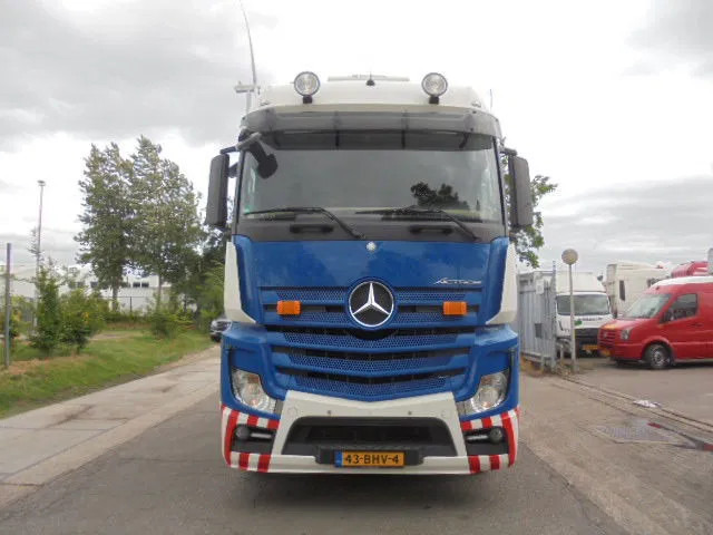 Mercedes-Benz Actros 4158 8X4 180 TON NL KENTEKEN - Tractor unit: picture 2 Mercedes-Benz Actros 4158 8X4 180 TON NL KENTEKEN - Tractor unit: picture 2