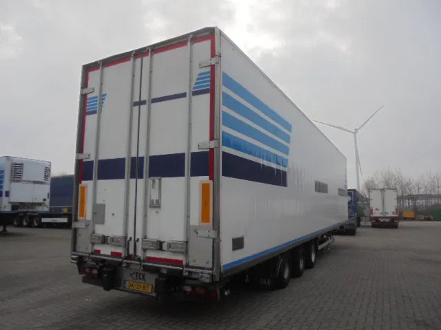 Van Eck U T-3 L N 1 APK 10-2026 ROLLERBAAN - Closed box semi-trailer: picture 4 Van Eck U T-3 L N 1 APK 10-2026 ROLLERBAAN - Closed box semi-trailer: picture 4