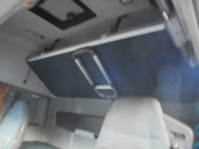 Curtainsider truck Volvo FH 420 6X2 NL TRUCK: picture 13