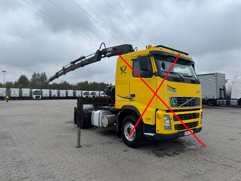 Hiab 220 C - 5 + radio - Loader crane for Truck: picture 1 Hiab 220 C - 5 + radio - Loader crane for Truck: picture 1