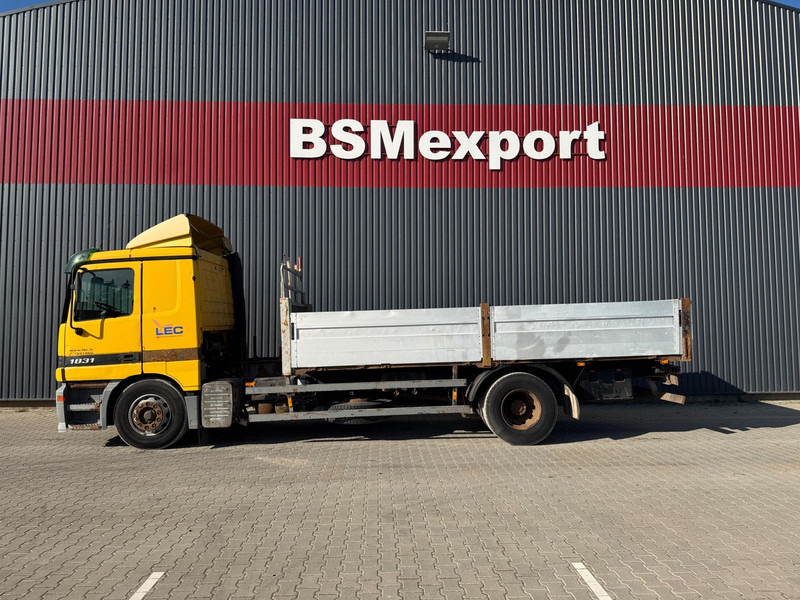 Mercedes-Benz Actros 1831 - Dropside/ Flatbed truck: picture 5 Mercedes-Benz Actros 1831 - Dropside/ Flatbed truck: picture 5