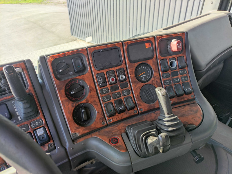 Autotransporter truck Scania 124 car transporter: picture 12