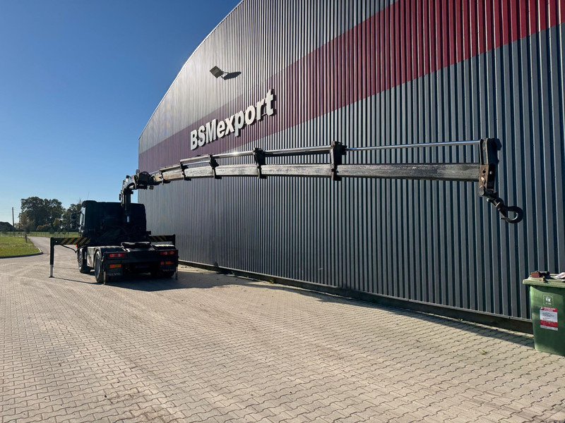 Volvo FM 12 + HMF 2220 K5 + remote control - Tractor unit: picture 2 Volvo FM 12 + HMF 2220 K5 + remote control - Tractor unit: picture 2