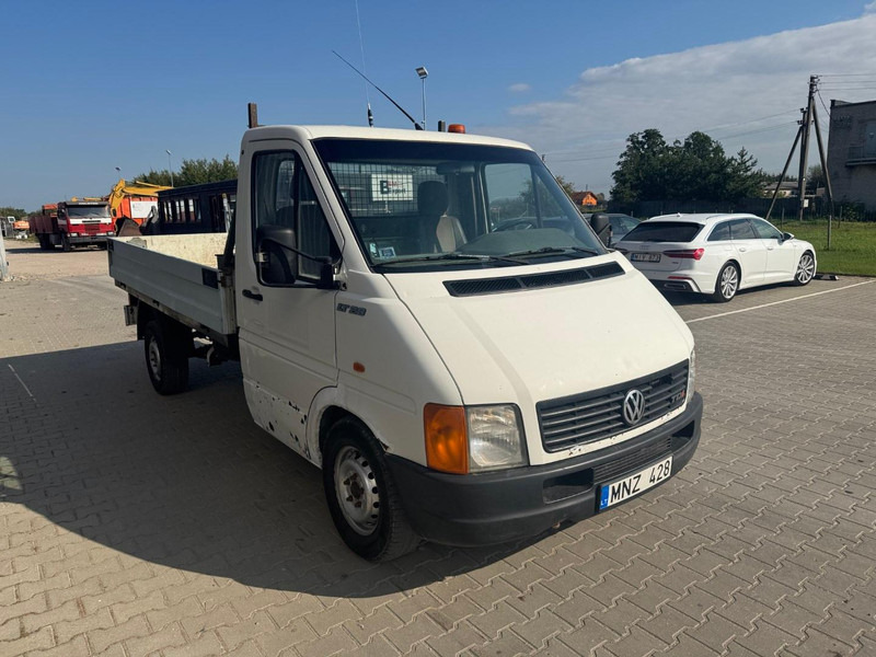 Volkswagen LT 28 - Flatbed van: picture 2 Volkswagen LT 28 - Flatbed van: picture 2