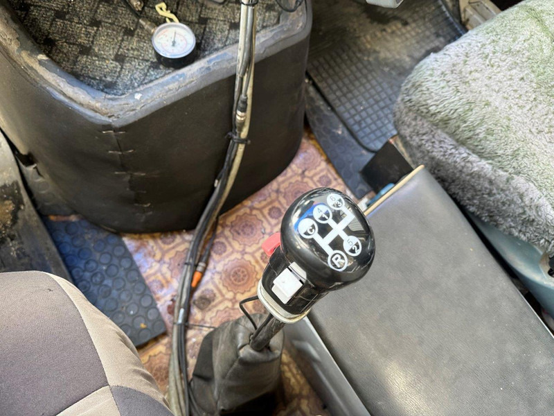 Interior photo 3: Tank truck for transportation of fuel Volvo N12 + bitum spreader semitrailer