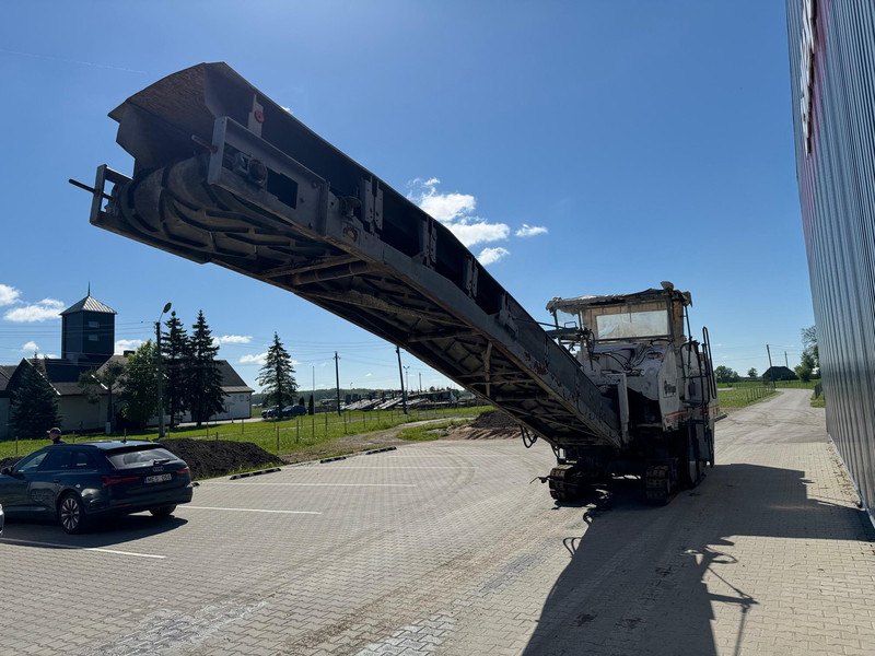 Wirtgen 2000 DC - Asphalt machine: picture 3 Wirtgen 2000 DC - Asphalt machine: picture 3