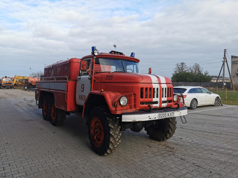 ZIL 131 PNS110 - Fire truck: picture 4 ZIL 131 PNS110 - Fire truck: picture 4