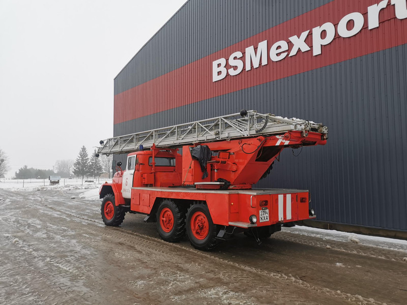 ZIL 131 ladder - Fire truck: picture 5 ZIL 131 ladder - Fire truck: picture 5