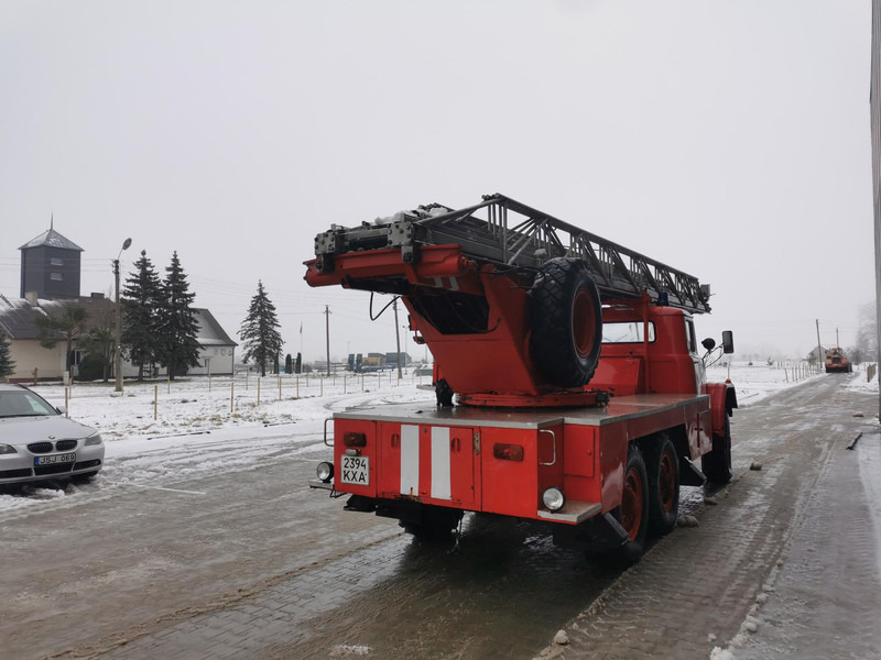 ZIL 131 ladder - Fire truck: picture 3 ZIL 131 ladder - Fire truck: picture 3
