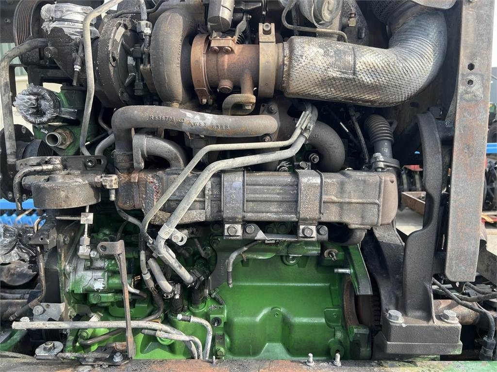 Farm tractor John Deere 6130r: picture 8