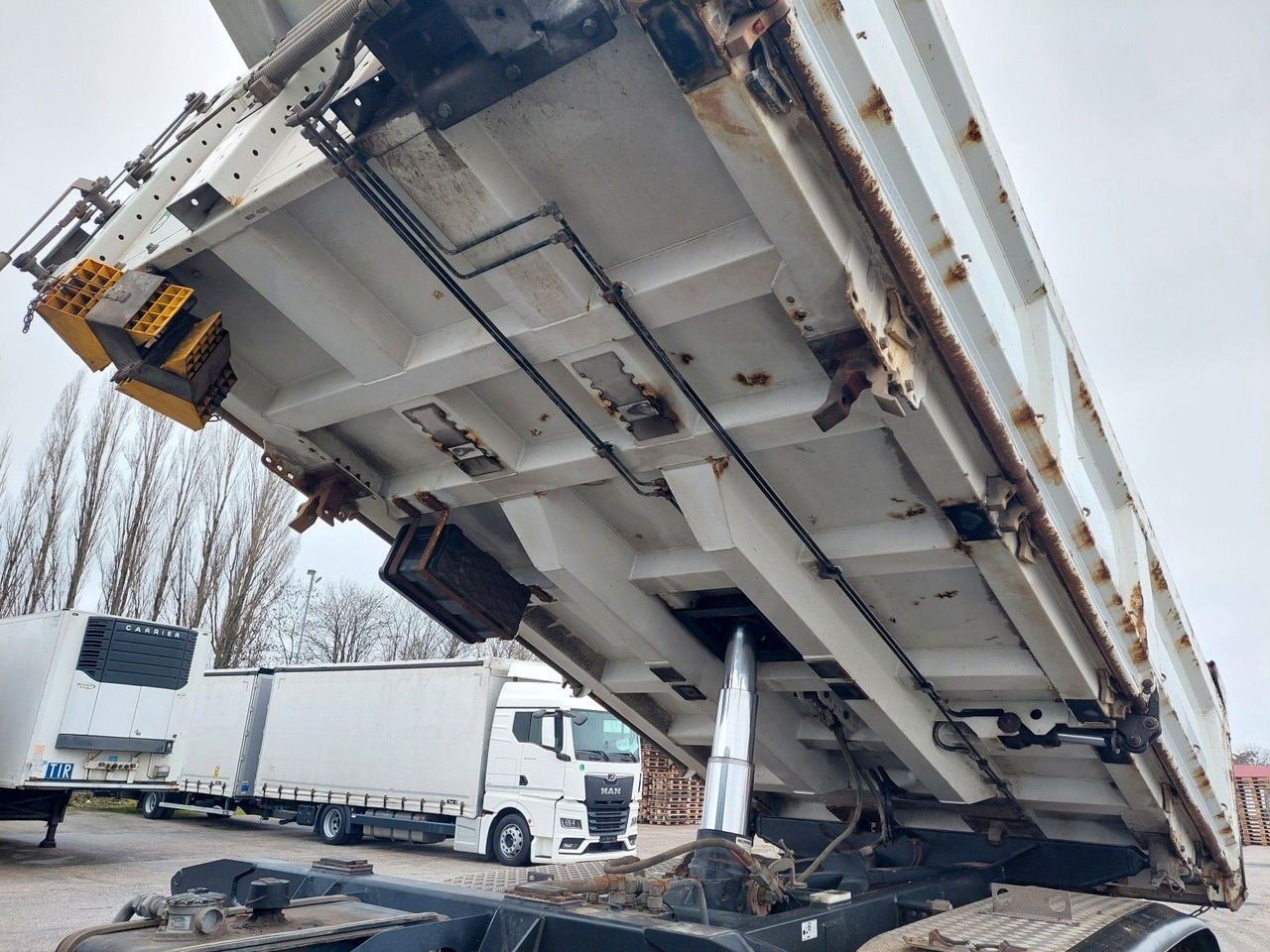 Iveco AD 260T45 BB Dautel Bordmatic 6x4 - Tipper: picture 5 Iveco AD 260T45 BB Dautel Bordmatic 6x4 - Tipper: picture 5