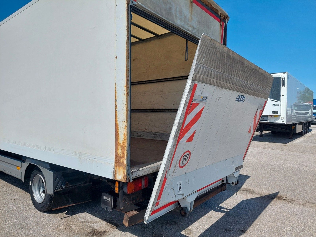 Mercedes-Benz Atego 816 4x2 on lease Mercedes-Benz Atego 816 4x2: picture 19