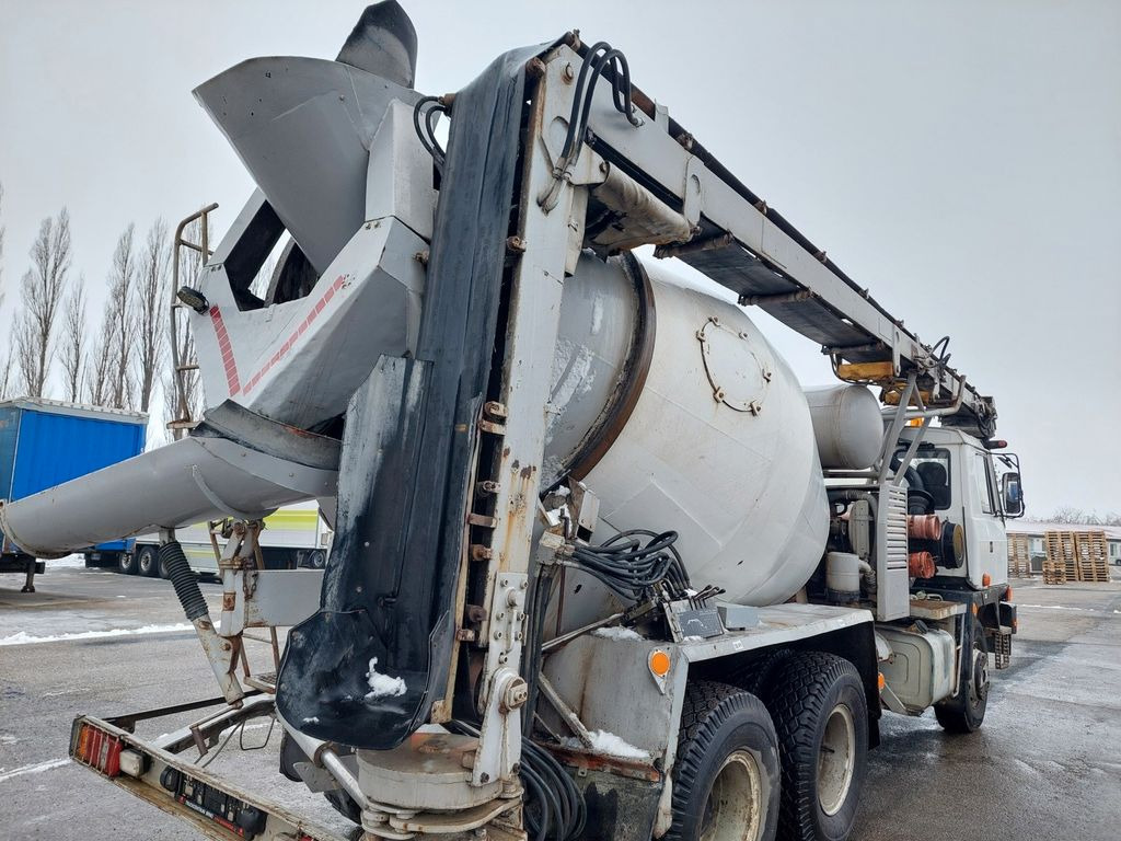 Concrete mixer truck Tatra T815 6x6 mit Fördererband PD-01: picture 8