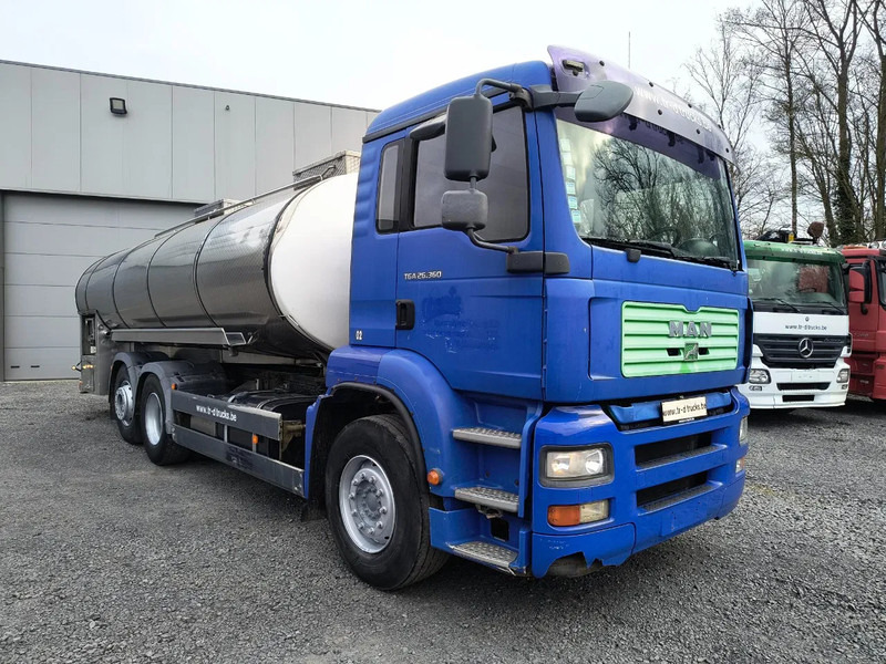 MAN TGA 26.360 INSULATED INOX TANK - 2 COMP - AIRCO - LIFT/STEERING AXLE - Tank truck: picture 3 MAN TGA 26.360 INSULATED INOX TANK - 2 COMP - AIRCO - LIFT/STEERING AXLE - Tank truck: picture 3