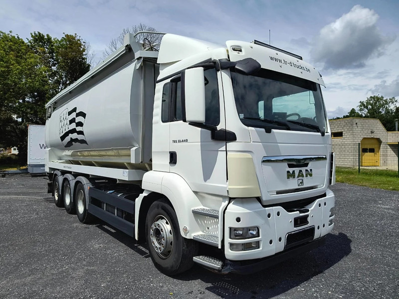 MAN TGS 33.400 ECOVRAC 8X4 - RETARDER - Tank truck: picture 3 MAN TGS 33.400 ECOVRAC 8X4 - RETARDER - Tank truck: picture 3