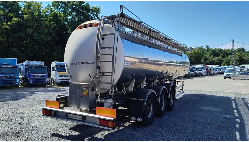 Magyar INSULATED INOX TANK 29000 L - 6 COMPARTIMENTS (!) - Tank semi-trailer: picture 4 Magyar INSULATED INOX TANK 29000 L - 6 COMPARTIMENTS (!) - Tank semi-trailer: picture 4