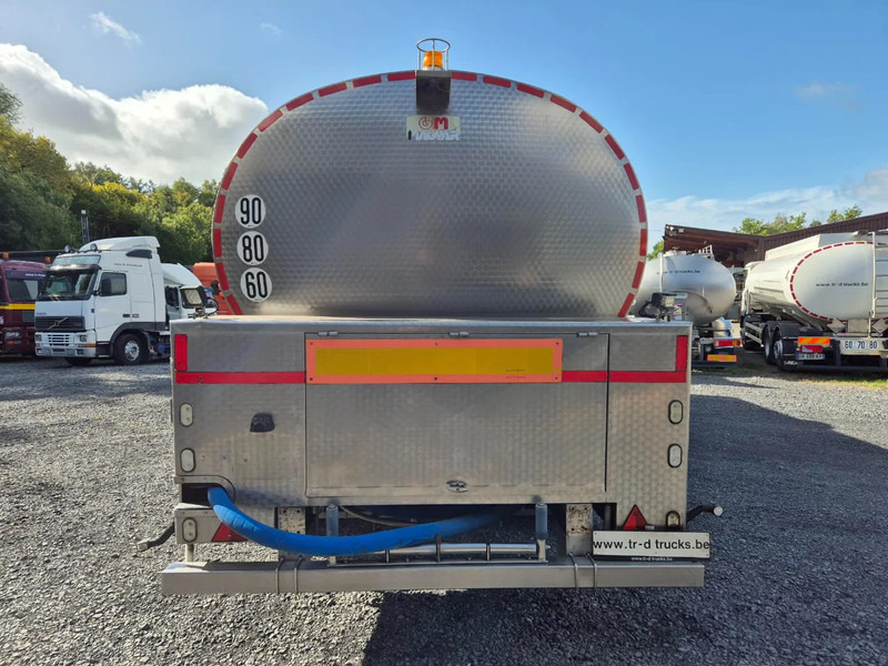 Magyar INSULATED INOX TANK 30 000L - PUMP - 1 COMP - Tank semi-trailer: picture 4 Magyar INSULATED INOX TANK 30 000L - PUMP - 1 COMP - Tank semi-trailer: picture 4