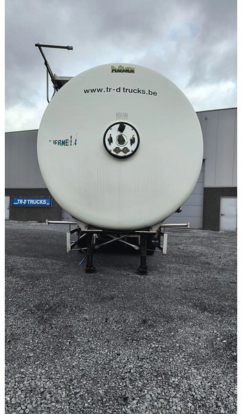 Magyar TANK IN STAINLESS STEEL 4 COMPARTIMENTS INSULATED 30500L - Tank semi-trailer: picture 2 Magyar TANK IN STAINLESS STEEL 4 COMPARTIMENTS INSULATED 30500L - Tank semi-trailer: picture 2