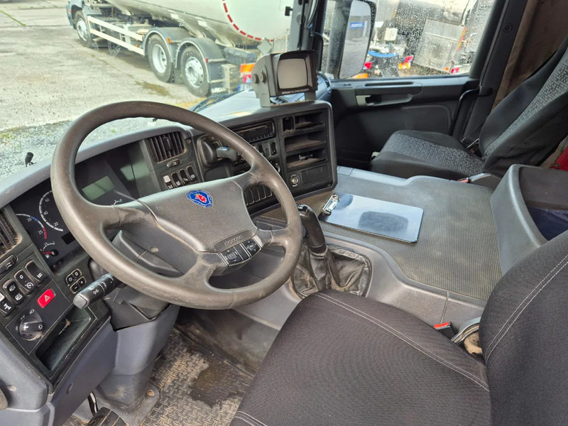 Tank truck for transportation of fuel Scania P270 FUEL / CARBURANT 14000L - 4 COMP: picture 9