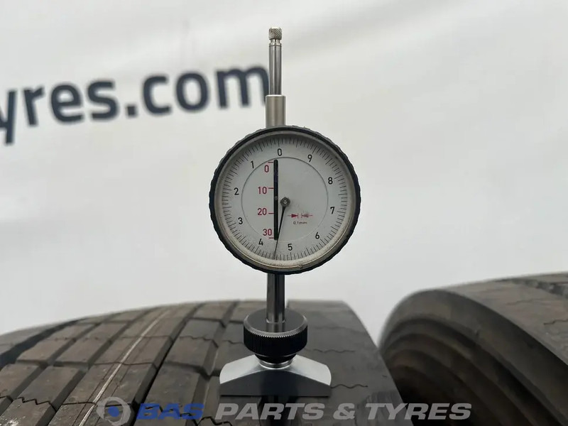 Bridgestone Bridgestone 315/80R22.5 DURAVIS R-STEER002 156/150 M+S 3PMSF gebruikte set - Tire for Truck: picture 3 Bridgestone Bridgestone 315/80R22.5 DURAVIS R-STEER002 156/150 M+S 3PMSF gebruikte set - Tire for Truck: picture 3