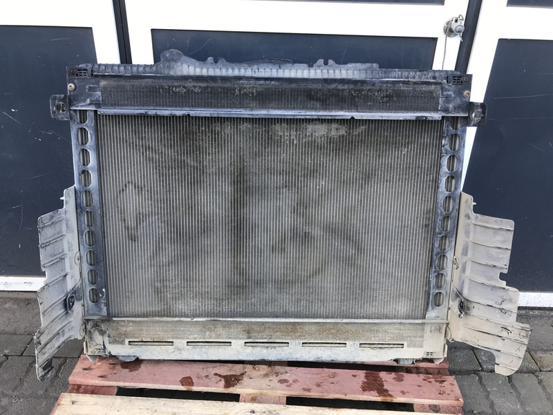 DAF CF Euro 6 Radiator DAF MX13 315 H2 1940147 - Radiator for Truck: picture 2 DAF CF Euro 6 Radiator DAF MX13 315 H2 1940147 - Radiator for Truck: picture 2