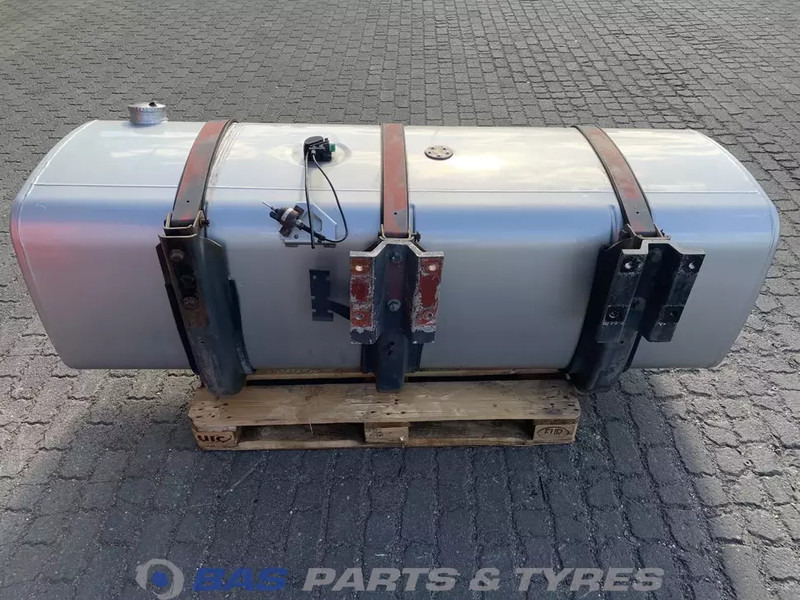 DAF - Fuel tank for Truck: picture 3 DAF - Fuel tank for Truck: picture 3