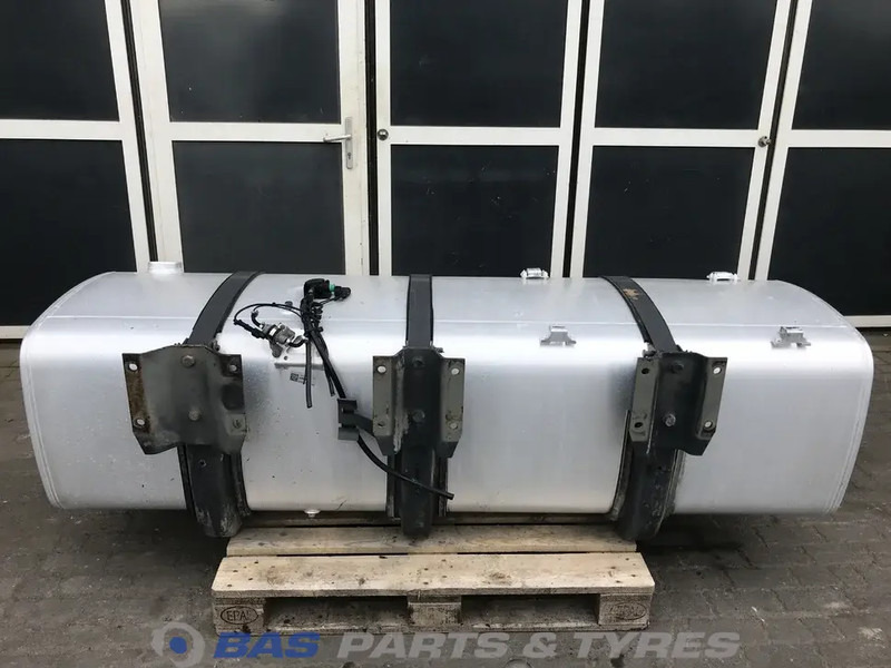 DAF - Fuel tank for Truck: picture 3 DAF - Fuel tank for Truck: picture 3
