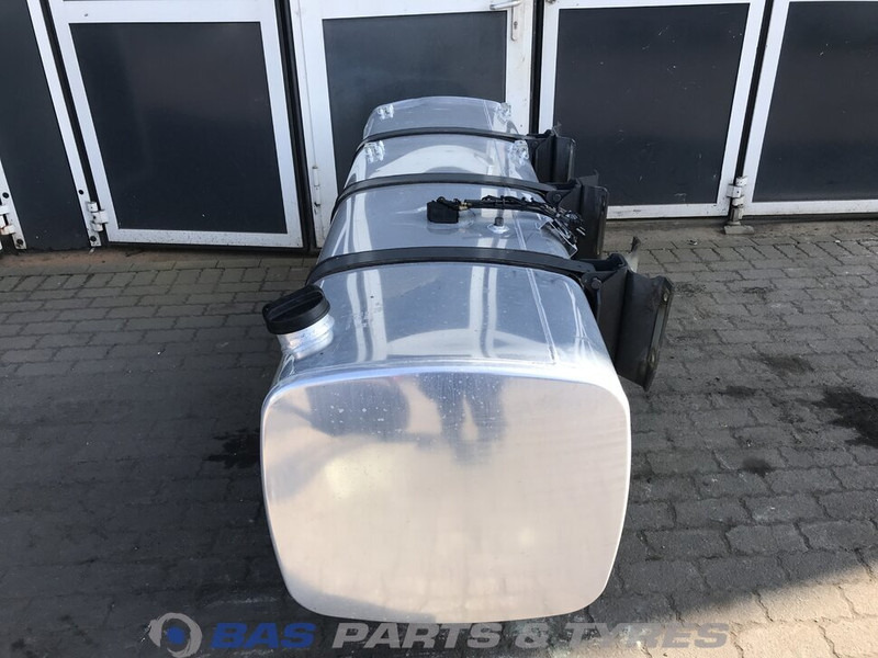 DAF - Fuel tank for Truck: picture 2 DAF - Fuel tank for Truck: picture 2