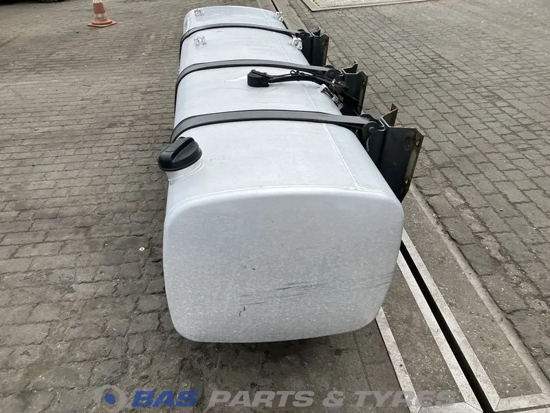 DAF - Fuel tank for Truck: picture 2 DAF - Fuel tank for Truck: picture 2