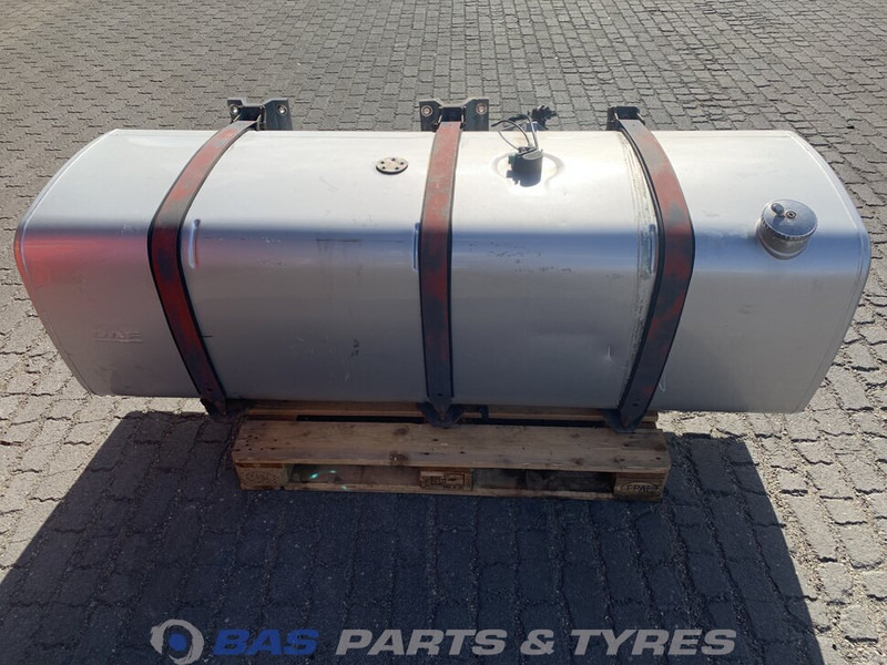 DAF - Fuel tank for Truck: picture 1 DAF - Fuel tank for Truck: picture 1