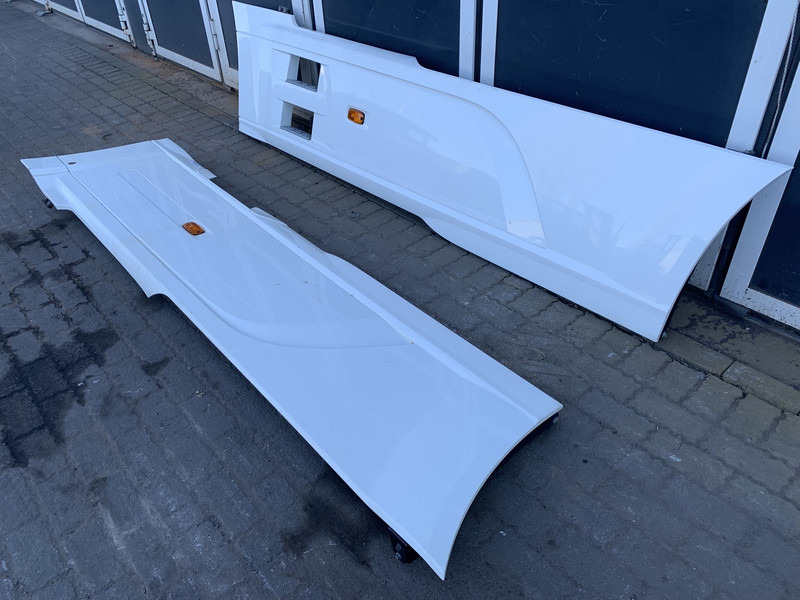DAF XF106 - Body and exterior for Truck: picture 2 DAF XF106 - Body and exterior for Truck: picture 2
