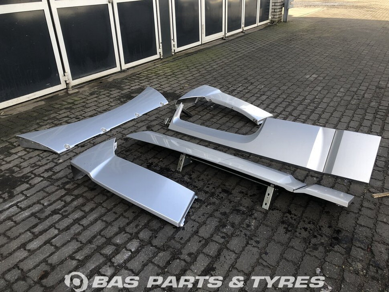 DAF XF106 - Aerodynamics/ Spoiler for Truck: picture 3 DAF XF106 - Aerodynamics/ Spoiler for Truck: picture 3