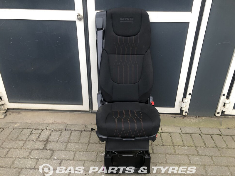 DAF XF106 - Seat for Truck: picture 1 DAF XF106 - Seat for Truck: picture 1