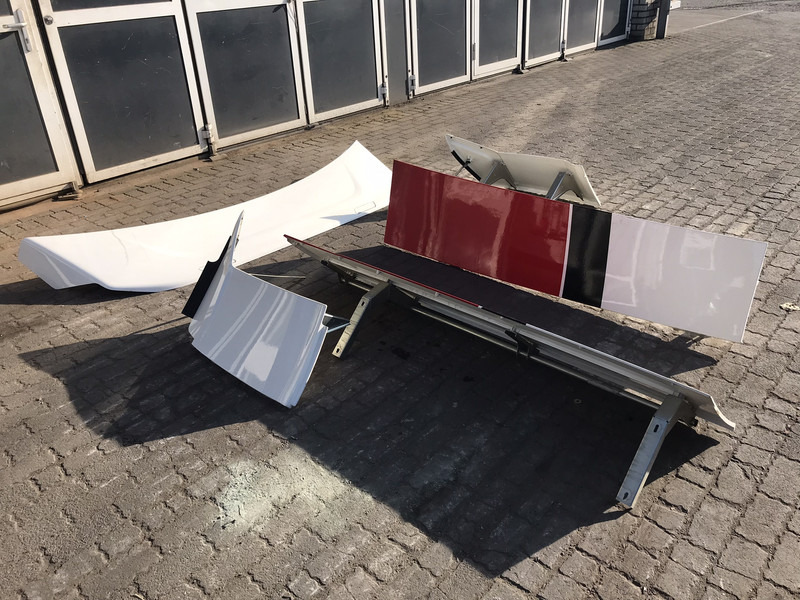DAF XG+ - Aerodynamics/ Spoiler for Truck: picture 3 DAF XG+ - Aerodynamics/ Spoiler for Truck: picture 3