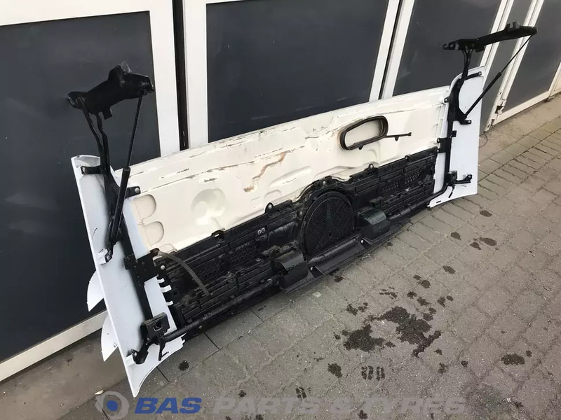 Mercedes-Benz Actros MP4 Frontklep Mercedes A 960 750 03 18 - Grill for Truck: picture 5 Mercedes-Benz Actros MP4 Frontklep Mercedes A 960 750 03 18 - Grill for Truck: picture 5