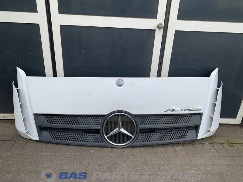 Mercedes-Benz Actros MP4 Frontklep Mercedes A 960 750 04 09 - Grill for Truck: picture 1 Mercedes-Benz Actros MP4 Frontklep Mercedes A 960 750 04 09 - Grill for Truck: picture 1