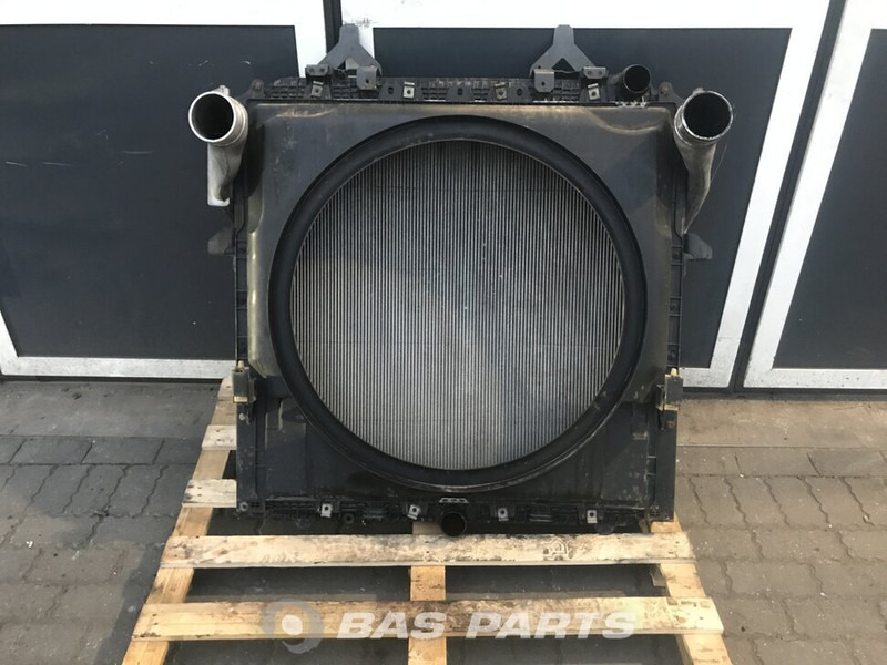 Mercedes-Benz Actros MP4 - Radiator for Truck: picture 1 Mercedes-Benz Actros MP4 - Radiator for Truck: picture 1