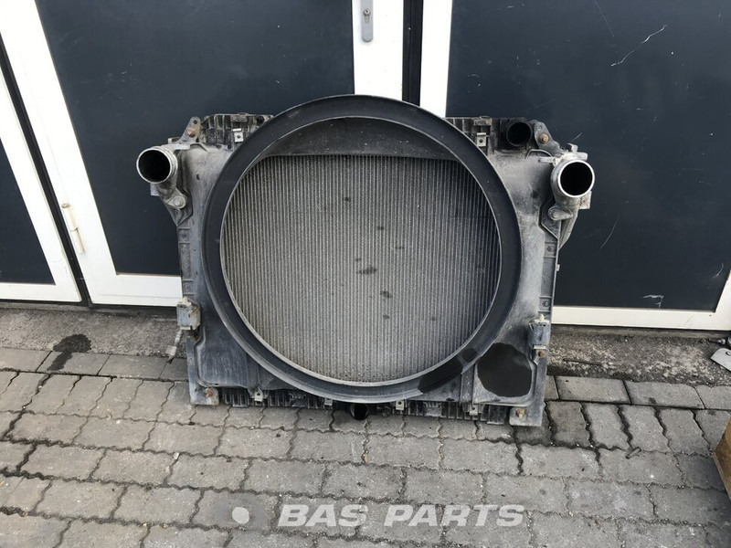 Mercedes-Benz Antos MP4 Koelerpakket Mercedes OM936LA 240 A 960 500 29 01 - Radiator for Truck: picture 2 Mercedes-Benz Antos MP4 Koelerpakket Mercedes OM936LA 240 A 960 500 29 01 - Radiator for Truck: picture 2