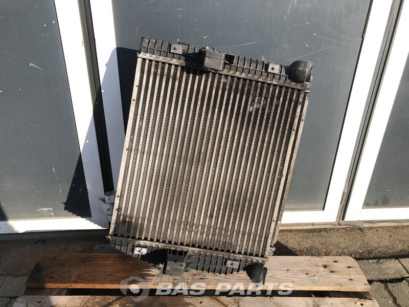 Mercedes-Benz Atego MP2 - Radiator for Truck: picture 1 Mercedes-Benz Atego MP2 - Radiator for Truck: picture 1