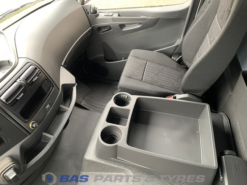 Cab and interior for Truck Mercedes-Benz Atego MP4: picture 9 Cab and interior for Truck Mercedes-Benz Atego MP4: picture 9