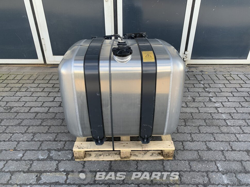 Mercedes-Benz Brandstoftank Mercedes 360 Liter A 960 470 51 04 - Fuel tank for Truck: picture 1 Mercedes-Benz Brandstoftank Mercedes 360 Liter A 960 470 51 04 - Fuel tank for Truck: picture 1