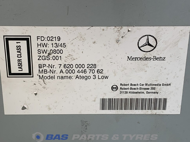Mercedes-Benz - Cab and interior for Truck: picture 2 Mercedes-Benz - Cab and interior for Truck: picture 2